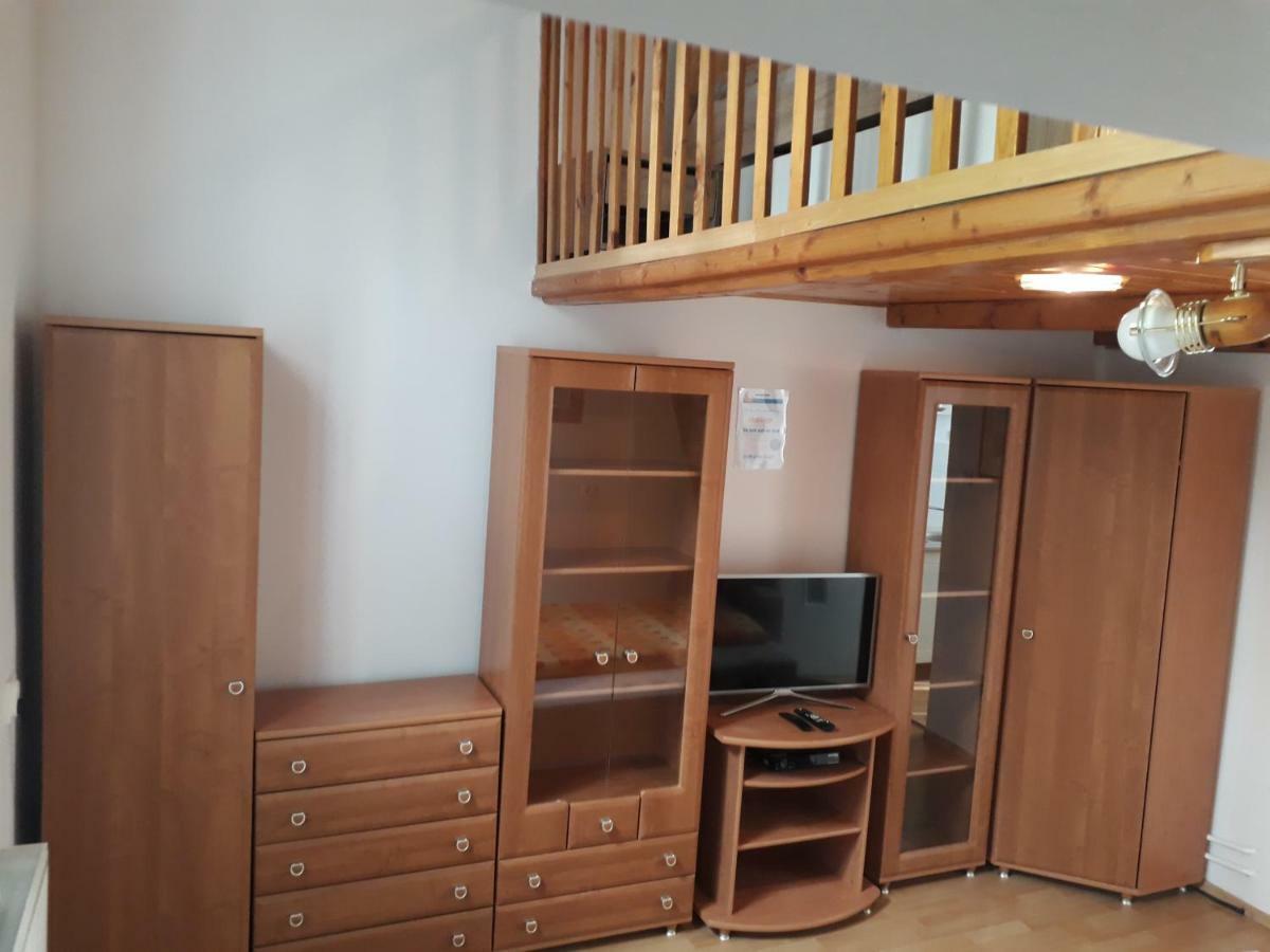 Apartman Pavilon D-Peter Vysoké Tatry Exterior photo